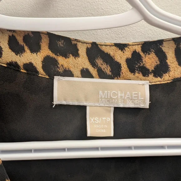 EUC Michael Kors Animal Print Long Sleeve Dress - Picture 3 of 6